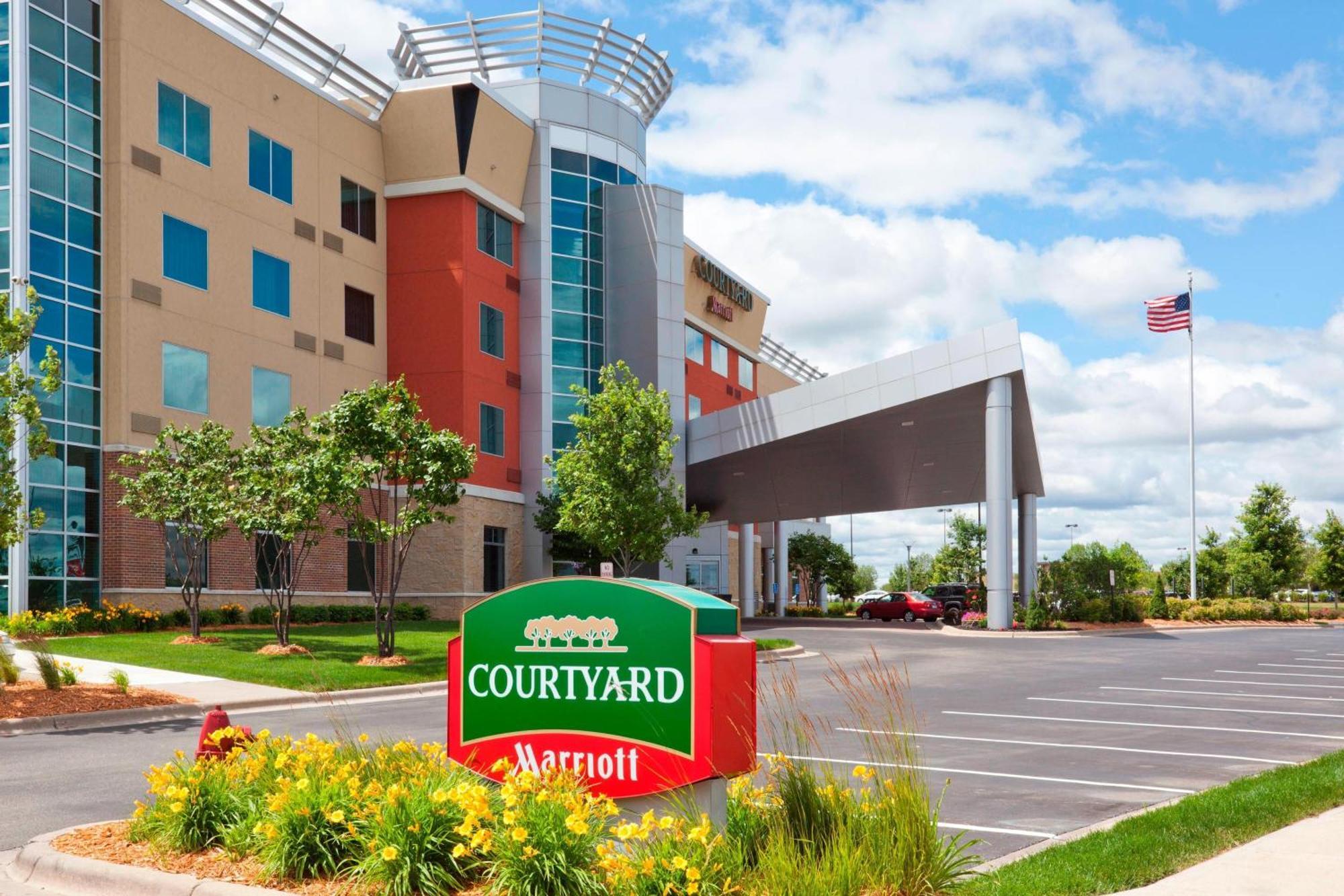 Courtyard Minneapolis Maple Grove Arbor Lakes Dış mekan fotoğraf